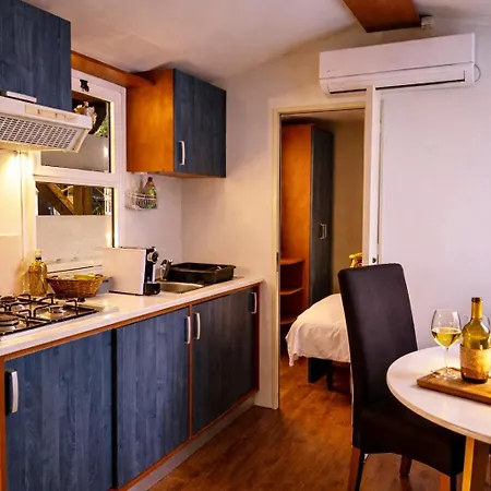 Boutique Mobile Homes Ulikarovinj (adults Only) Feriepark