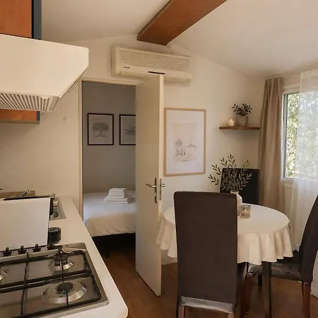 Parco vacanze Boutique Mobile Homes Ulikarovinj (adults Only) 4*