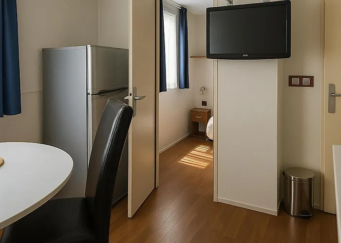 Boutique Mobile Homes Ulikarovinj (adults Only) 홀리데이파크 로비니