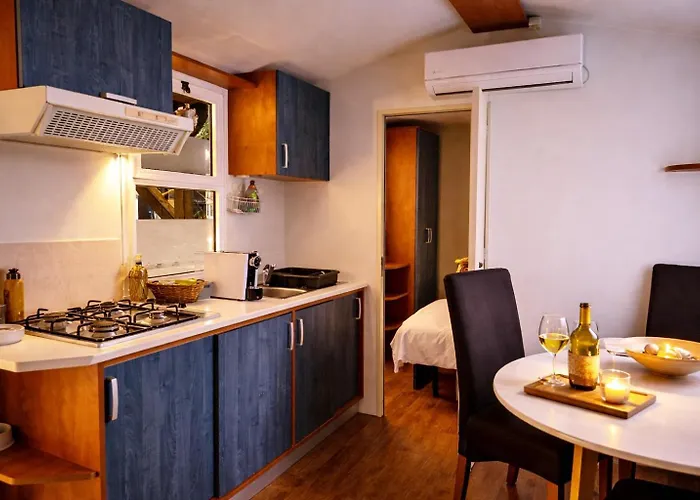Boutique Mobile Homes Ulikarovinj (adults Only) Feriepark