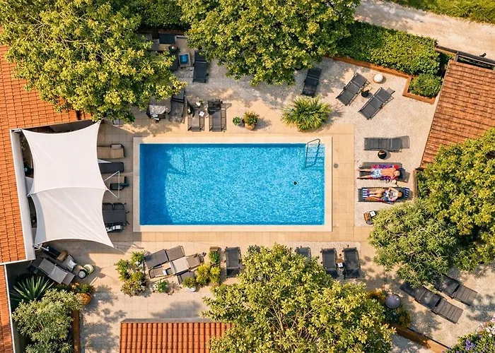 Boutique Mobile Homes Ulikarovinj (adults Only)