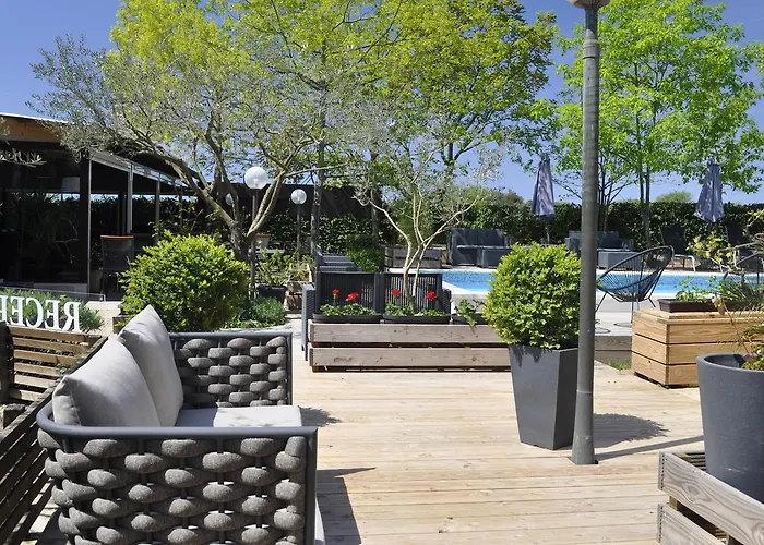 Boutique Mobile Homes Ulikarovinj (adults Only) 홀리데이파크 로비니