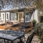 Boutique Mobile Homes Ulikarovinj (adults Only) منتزه العطل 4*